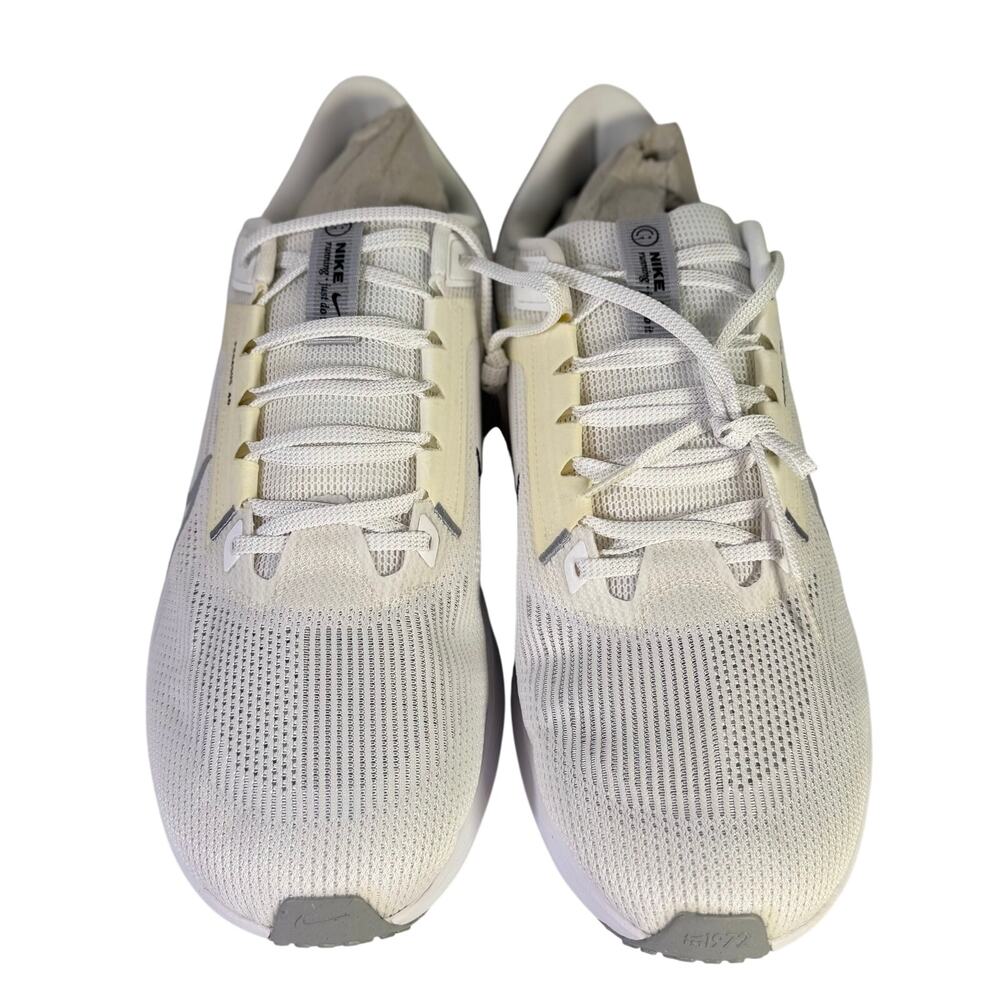 Nike Air Zoom Pegasus 40 White Running Shoes mens US 16 DV3853-102
